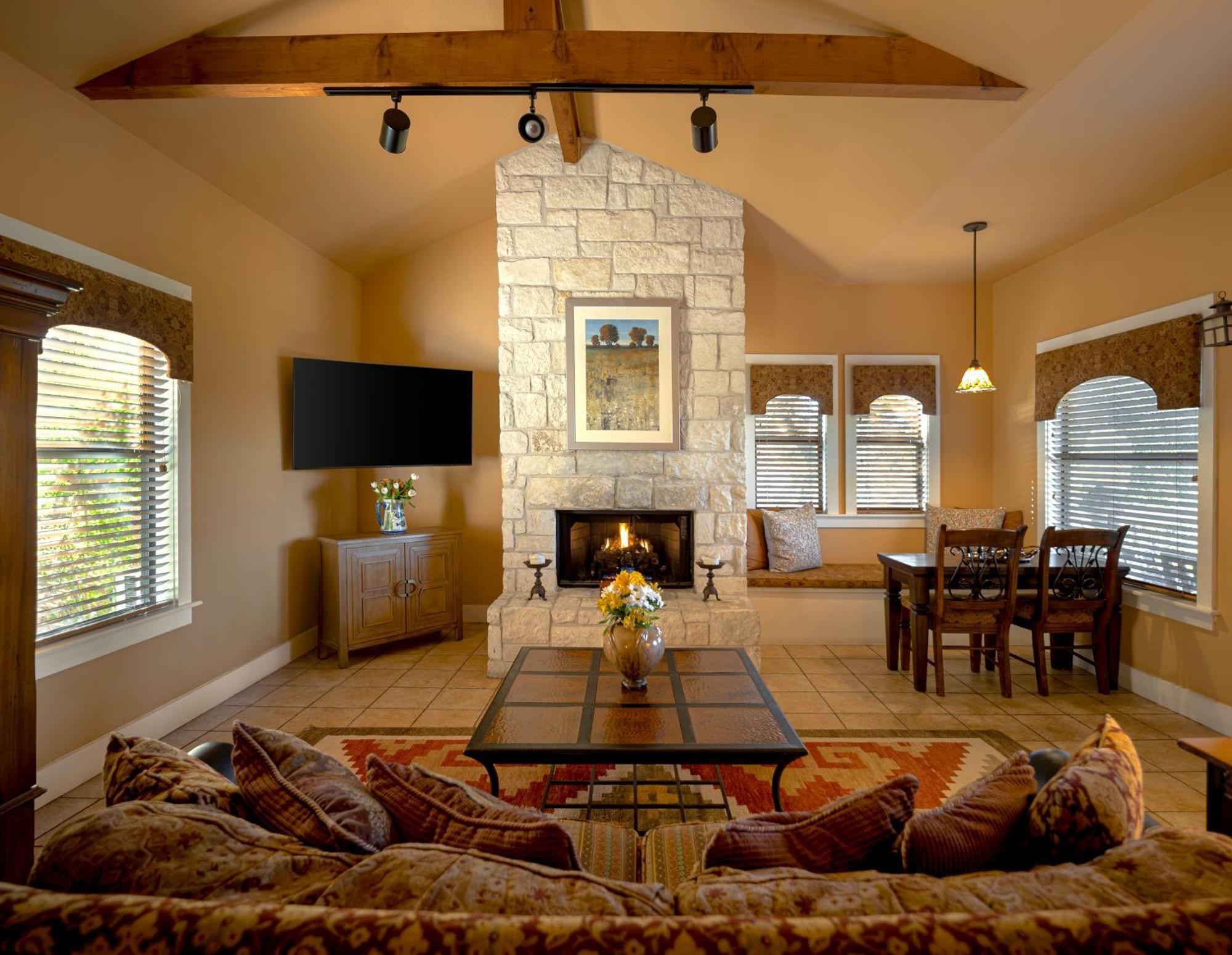 Blair House Inn And Spa Wimberley Habitación foto